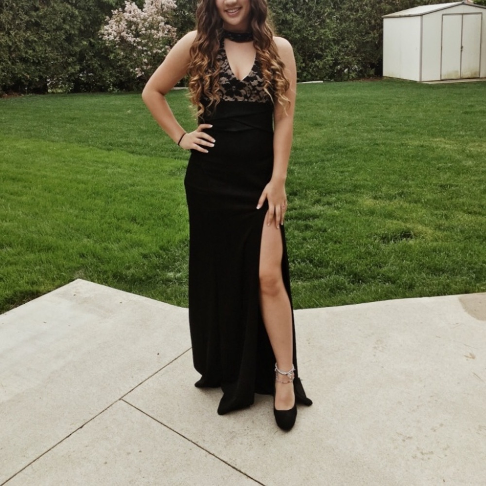 lace prom dress 🖤